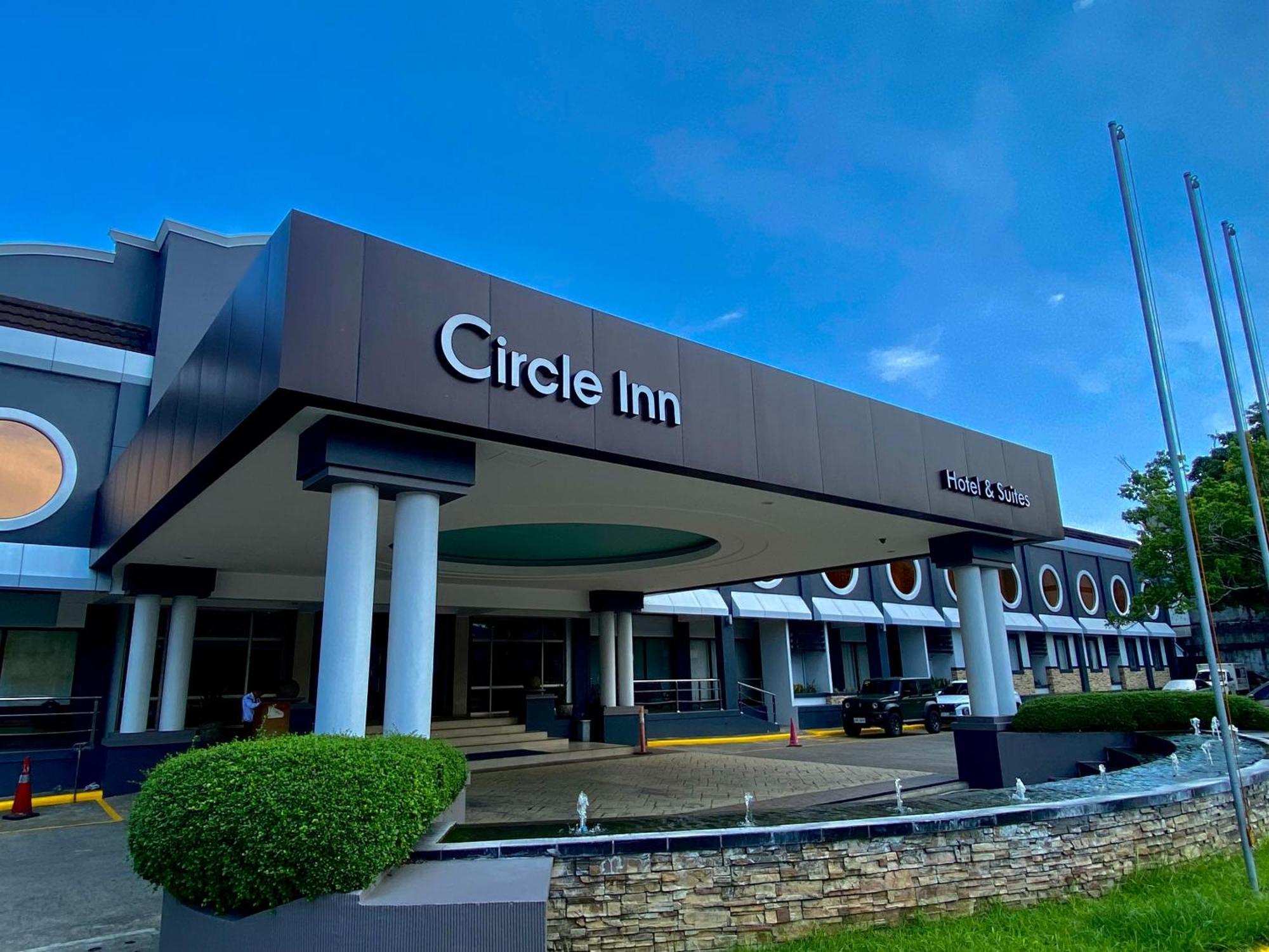 Circle Inn Hotel And Suites Bacolod Extérieur photo